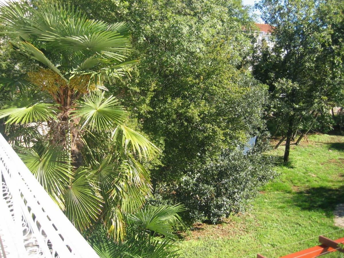 Apartments Cerovic Малинска Экстерьер фото